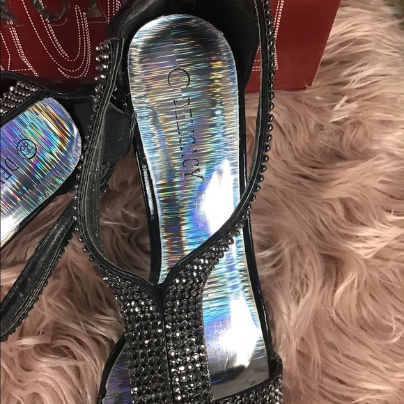 Black Rhinestone Heels T Strap Stiletto Heel - Picture 3 of 7